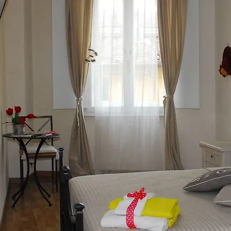 L'iris 3*