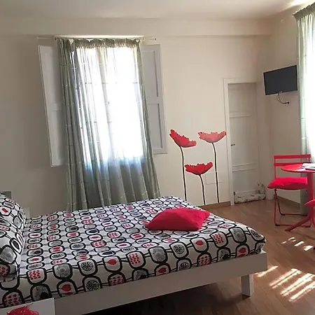 L'iris 4*